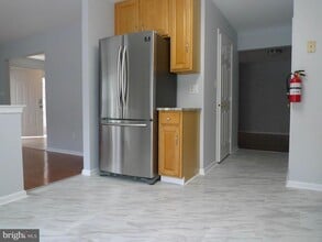 2701 Saxony Dr in Mount Laurel, NJ - Building Photo - Building Photo