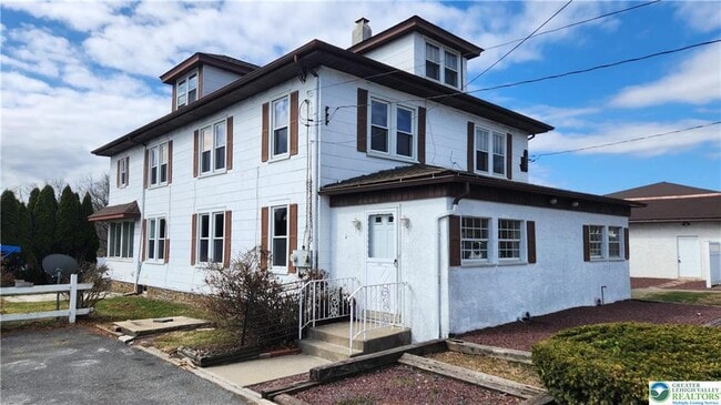 property at 4631 Lehigh Dr