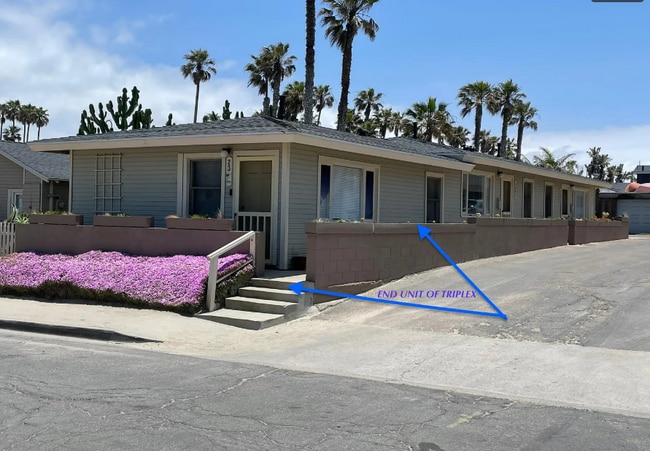 23 Elkwood Ave in Imperial Beach, CA - Building Photo - Building Photo