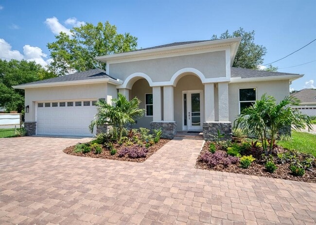 property at 20007 Leonard Rd