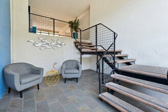 123 California Ave in Santa Monica, CA - Building Photo - Building Photo