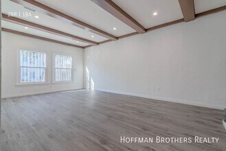 404 N Ogden Dr-Unit -3A in Los Angeles, CA - Building Photo - Building Photo