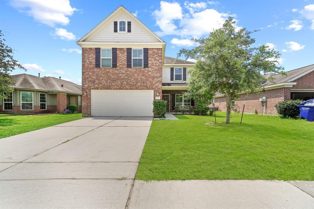 5226 Espuela Ln in Baytown, TX - Building Photo