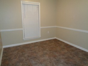 7125 Farmhouse Dr in Memphis, TN - Building Photo - Building Photo
