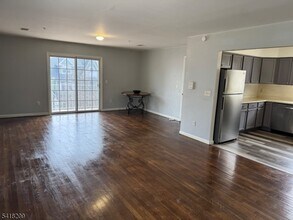 39 Hedden Terrace in Newark, NJ - Building Photo - Building Photo