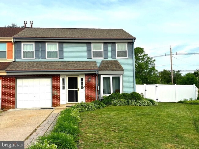 property at 208 Burnam Wood Dr