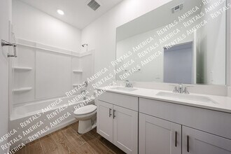 15915 W Gray Fox Trl in Sun City West, AZ - Foto de edificio - Building Photo