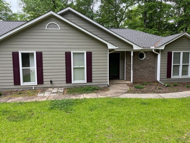 property at 7113 Chaucer Ln