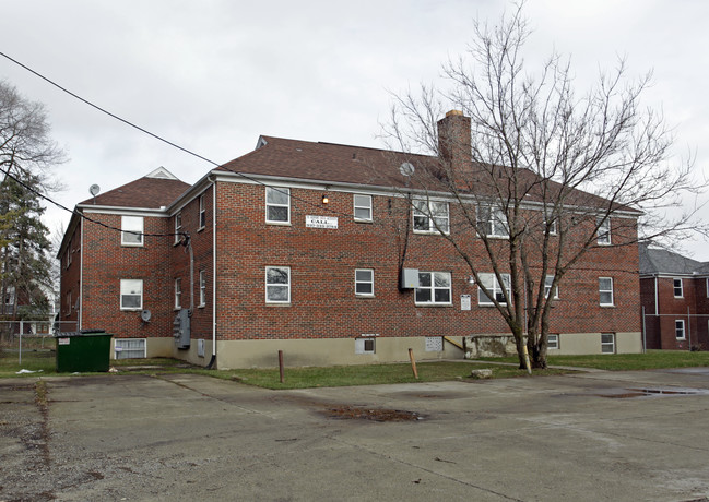 138-142 Santa Clara Ave in Dayton, OH - Building Photo - Building Photo