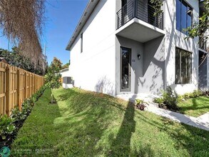 116 NW 41st St in Oakland Park, FL - Building Photo - Building Photo