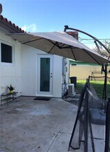 6819 SW 15th St in Pembroke Pines, FL - Building Photo - Building Photo