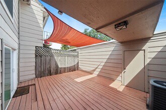 5836 Sampley Way in Houston, TX - Building Photo - Building Photo