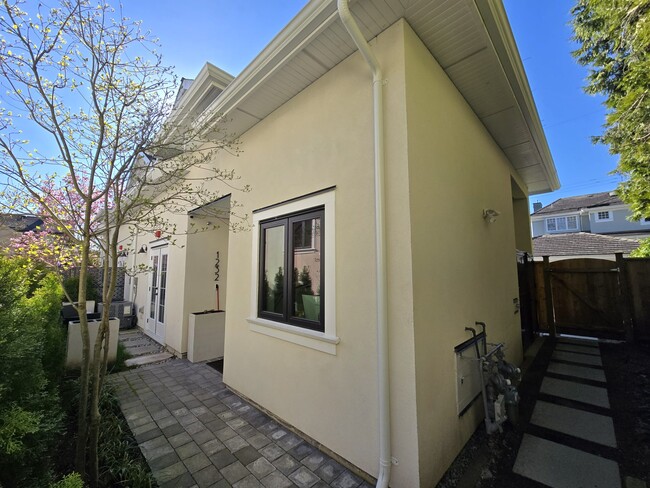 property at 1232 W 26th Ave