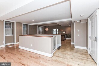 1750 16th St NW-Unit -12 in Washington, DC - Building Photo - Building Photo