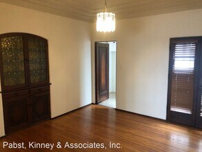 4803 E Ocean Blvd in Long Beach, CA - Foto de edificio - Building Photo