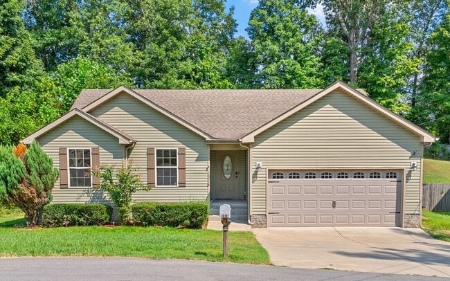 1314 Hand Dr in Clarksville, TN - Building Photo - Building Photo