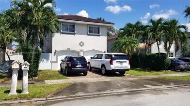 14033 SW 166th St in Miami, FL - Building Photo - Building Photo