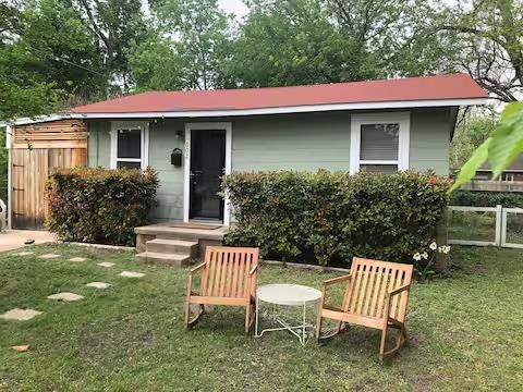 602 Genard St in Austin, TX - Building Photo - Building Photo