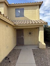 9985 E Country Shadows Dr in Tucson, AZ - Building Photo - Building Photo