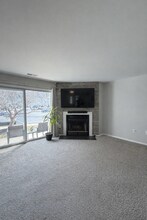 701 Mews Dr in Sellersville, PA - Building Photo - Building Photo