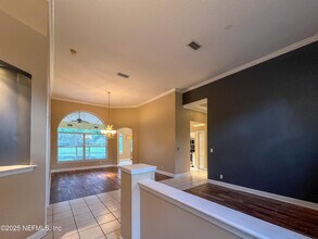 1704 Tall Tree Dr S in Jacksonville, FL - Building Photo - Building Photo