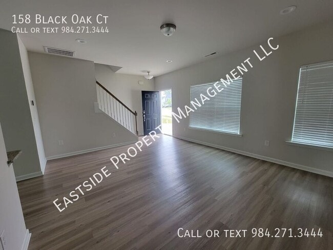 158 Black Oak Ct in Clayton, NC - Building Photo - Building Photo