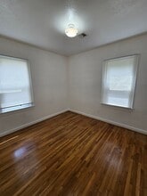 530 W B St in Lebanon, OR - Building Photo - Building Photo