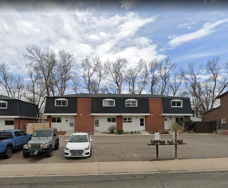 1706 Palm Dr, Unit 1 in Fort Collins, CO - Building Photo