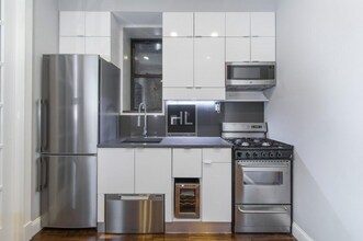 W 52ND ST. in New York, NY - Building Photo - Building Photo