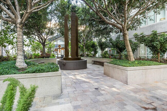 388 Beale St-Unit -FL17-ID1009997P in San Francisco, CA - Building Photo - Building Photo