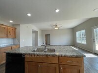 204 E Seminole St photo'