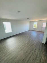 3651 Moon Hl Rd in New Braunfels, TX - Building Photo - Building Photo