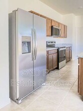 8476 Monterey Pne Wy in Lakeland, FL - Building Photo - Building Photo