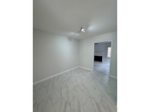 2507 Windward Way in Winter Park, FL - Building Photo - Building Photo