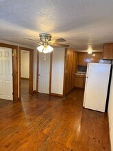 1705 Chris Craft Dr in Grapevine, TX - Foto de edificio - Building Photo