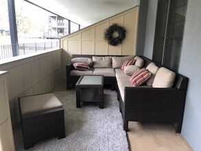 1306 Columbia Rd, Unit 2c in Boston, MA - Building Photo - Building Photo
