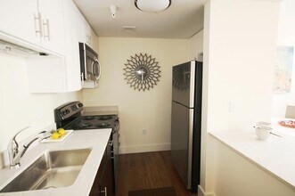 10 Winter St, Unit 8-803 in Boston, MA - Building Photo - Building Photo