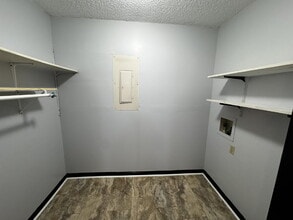 8585 Tibet Rd in Ludowici, GA - Building Photo - Building Photo
