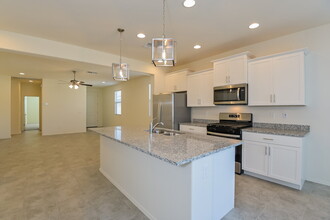 10670 W Harrigan Dr in Marana, AZ - Building Photo - Building Photo