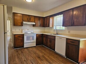 3696 Bennett Rd, Unit 3696 Bennett Rd. in East Ridge, TN - Foto de edificio - Building Photo