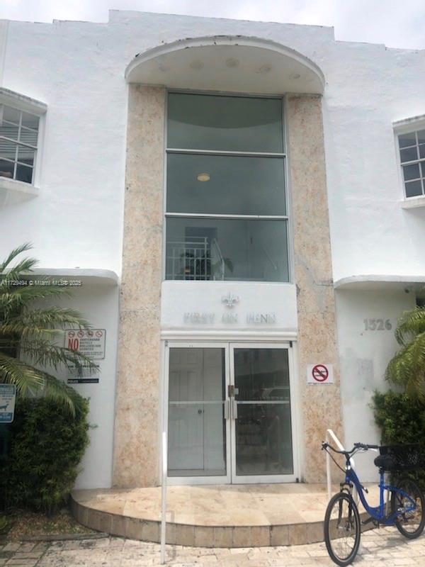 1526 Pennsylvania Ave in Miami Beach, FL - Building Photo - Building Photo