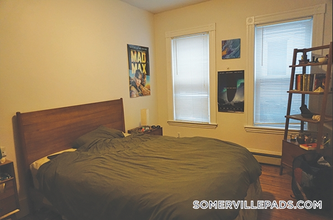 2 Greenwood Terrace in Somerville, MA - Building Photo - Building Photo