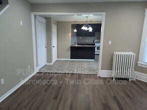 605 Van Buren Ave in St. Paul, MN - Building Photo - Building Photo