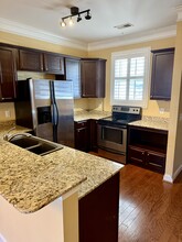 115 Arsenal Academy Pl in Columbia, SC - Foto de edificio - Building Photo