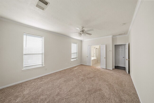 property at 14213 Stone Bluff Ln