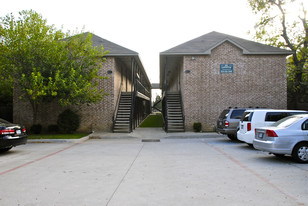 Ivy Commons Apartments