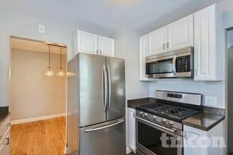 2942 Zenith Ave N in Minneapolis, MN - Building Photo - Building Photo