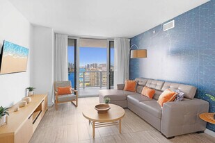 2602 E Hallandale Beach Blvd, Unit SI ID1227274P in Hallandale Beach, FL - Building Photo