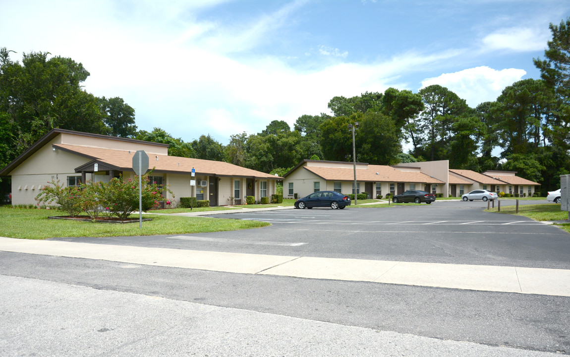 Eustis Apartments in Eustis, FL - Building Photo