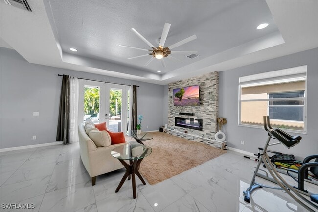 2736 Blue Cypress Lake Ct in Cape Coral, FL - Building Photo - Building Photo